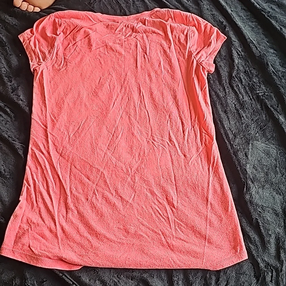 Pink t-shirt - Picture 2 of 3